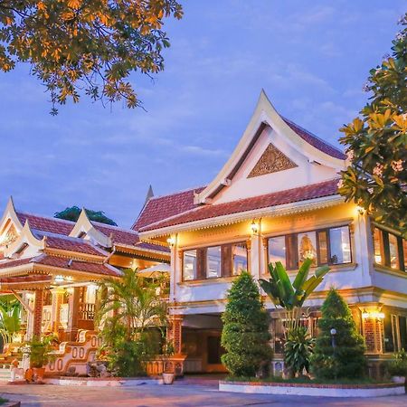 E-Outfitting Vang Thong Hotel Luang Prabang Esterno foto