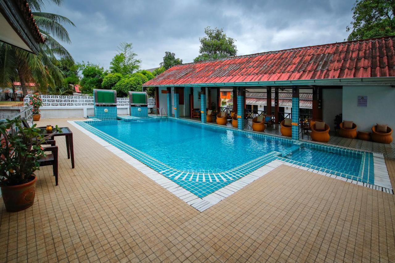 E-Outfitting Vang Thong Hotel Luang Prabang Esterno foto